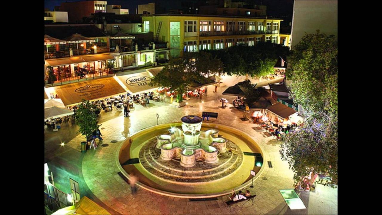 Archipelagos Apt In The Heart Of The City 이라클리온 외부 사진